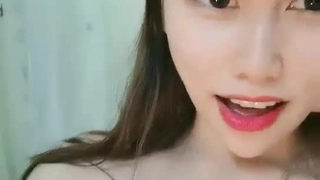LULU-139 残业中、2人きりの社内でパツパツスーツ巨乳人妻吉根ゆりあ