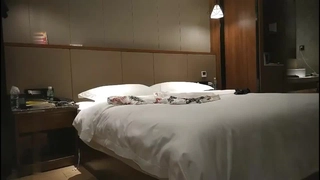 前目的地 电影（申精）狼牙套狠操老婆