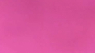 高挑性感的国模张XX酒店拍摄完后故意掰逼色诱摄影