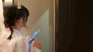 模特翟凌无码流出?! (2)