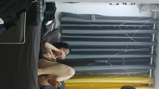 亞洲水娃三公主 絲襪誘惑被兩個大哥玩弄 深喉口交大雞巴 各種体位輪流爆草抽插浪叫